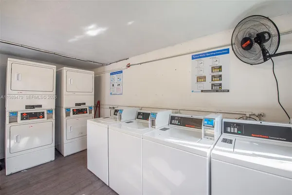 $1,775 | 1330 West 29th Street, Unit 40, Hialeah, FL 33012
