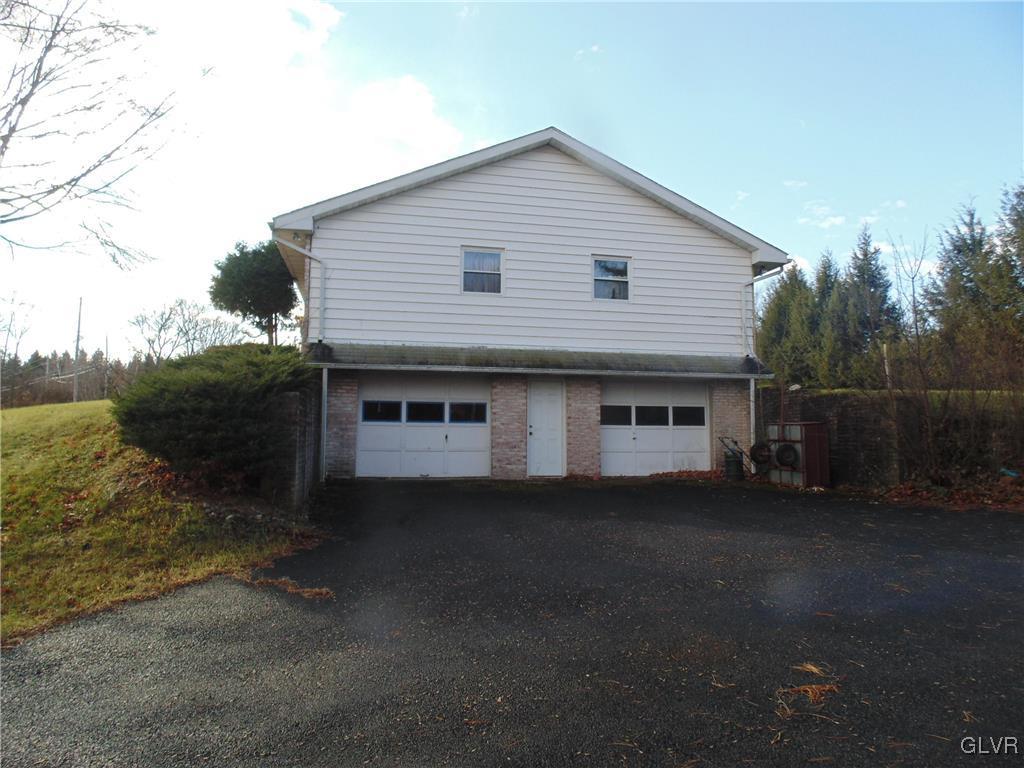 643 Batts Switch Road Pen Argyl, PA 18072 - Photo 3 of 3 Gallery Image 3