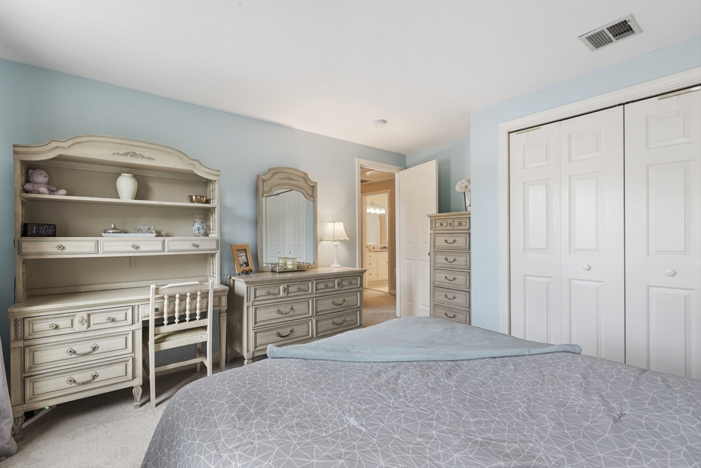 15 Little Tree Road Medway, MA 02053 - Photo 22 of 42