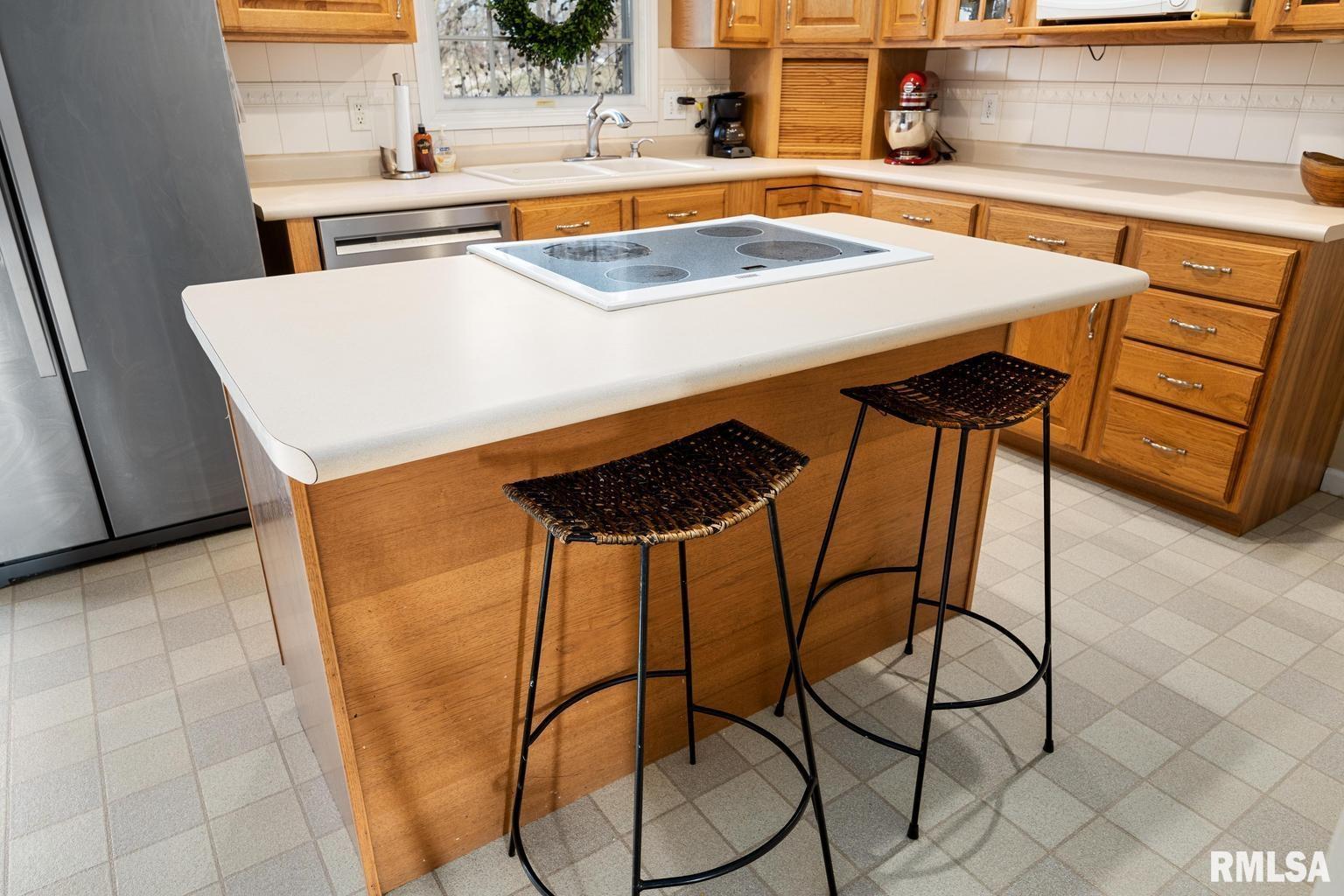 1901 Fieldstone Washington, IL 61571 - Photo 20 of 54 Gallery Image 20
