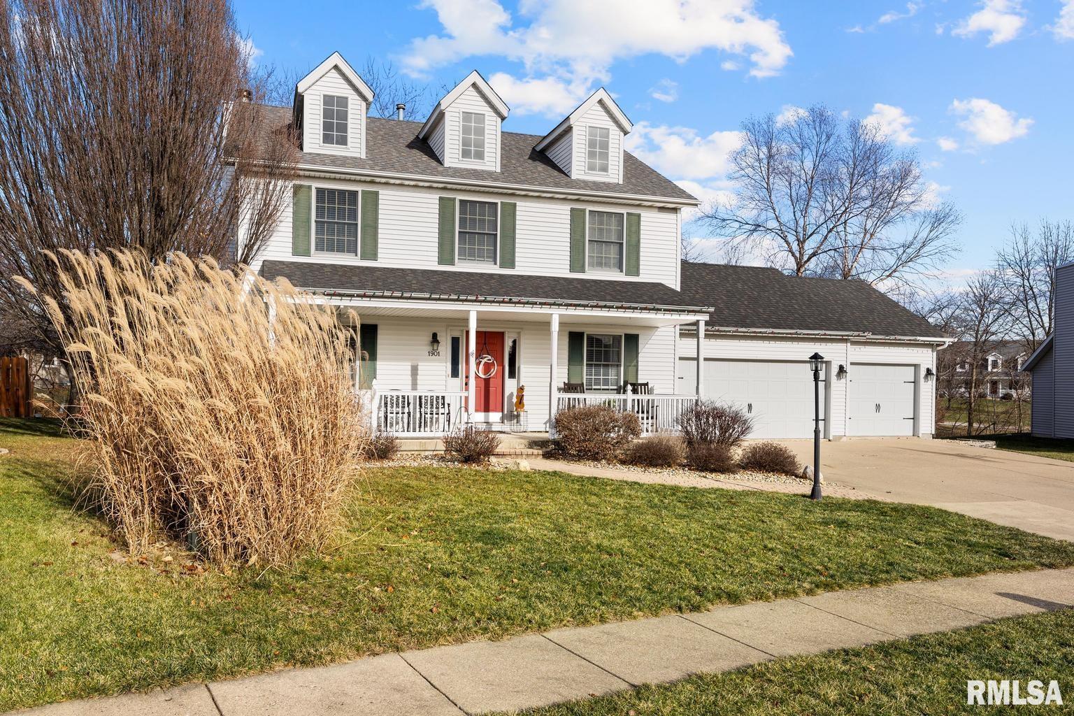 1901 Fieldstone Washington, IL 61571 - Photo 3 of 54 Gallery Image 3