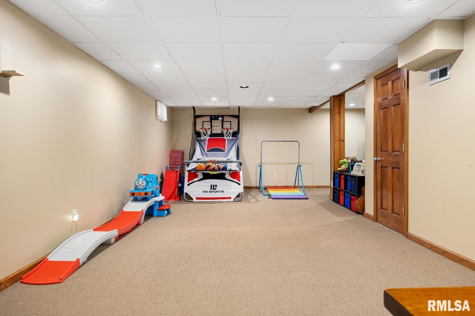 1901 Fieldstone Washington, IL 61571 - Photo 42 of 54 Gallery Image 42