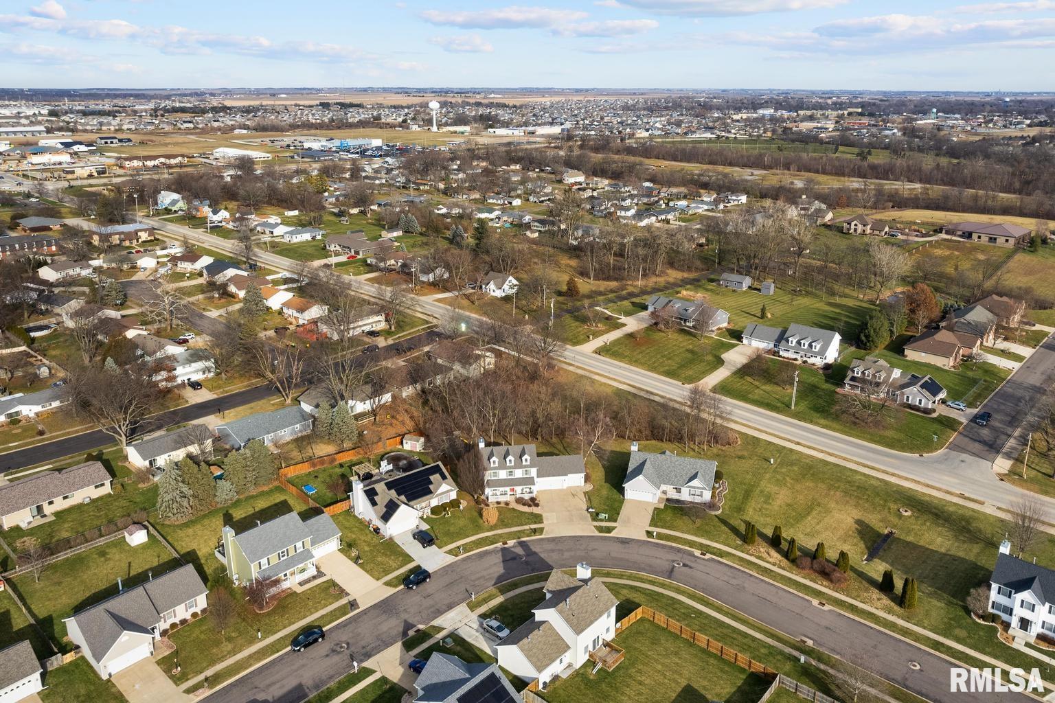 1901 Fieldstone Washington, IL 61571 - Photo 52 of 54 Gallery Image 52