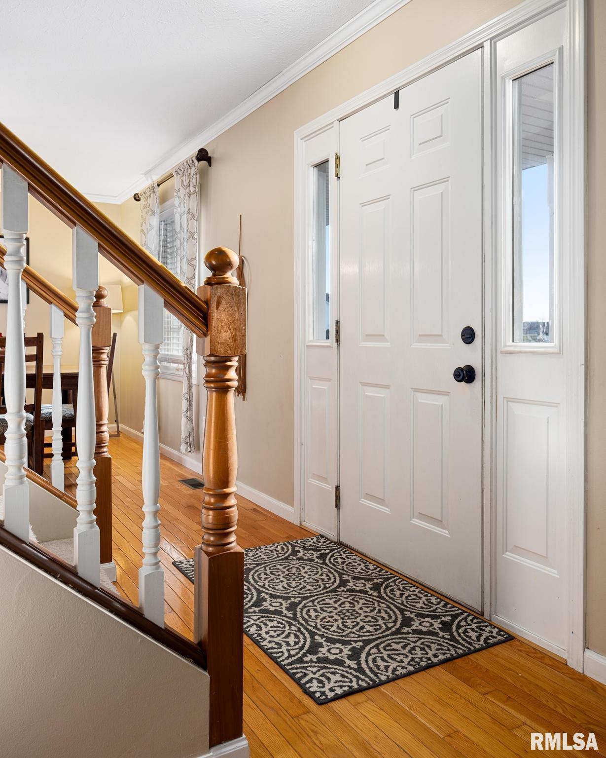 1901 Fieldstone Washington, IL 61571 - Photo 7 of 54 Gallery Image 7