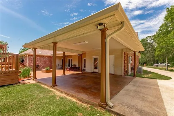 $549,900 | 12278 Coles Creek Boulevard, Hammond, LA 70403
