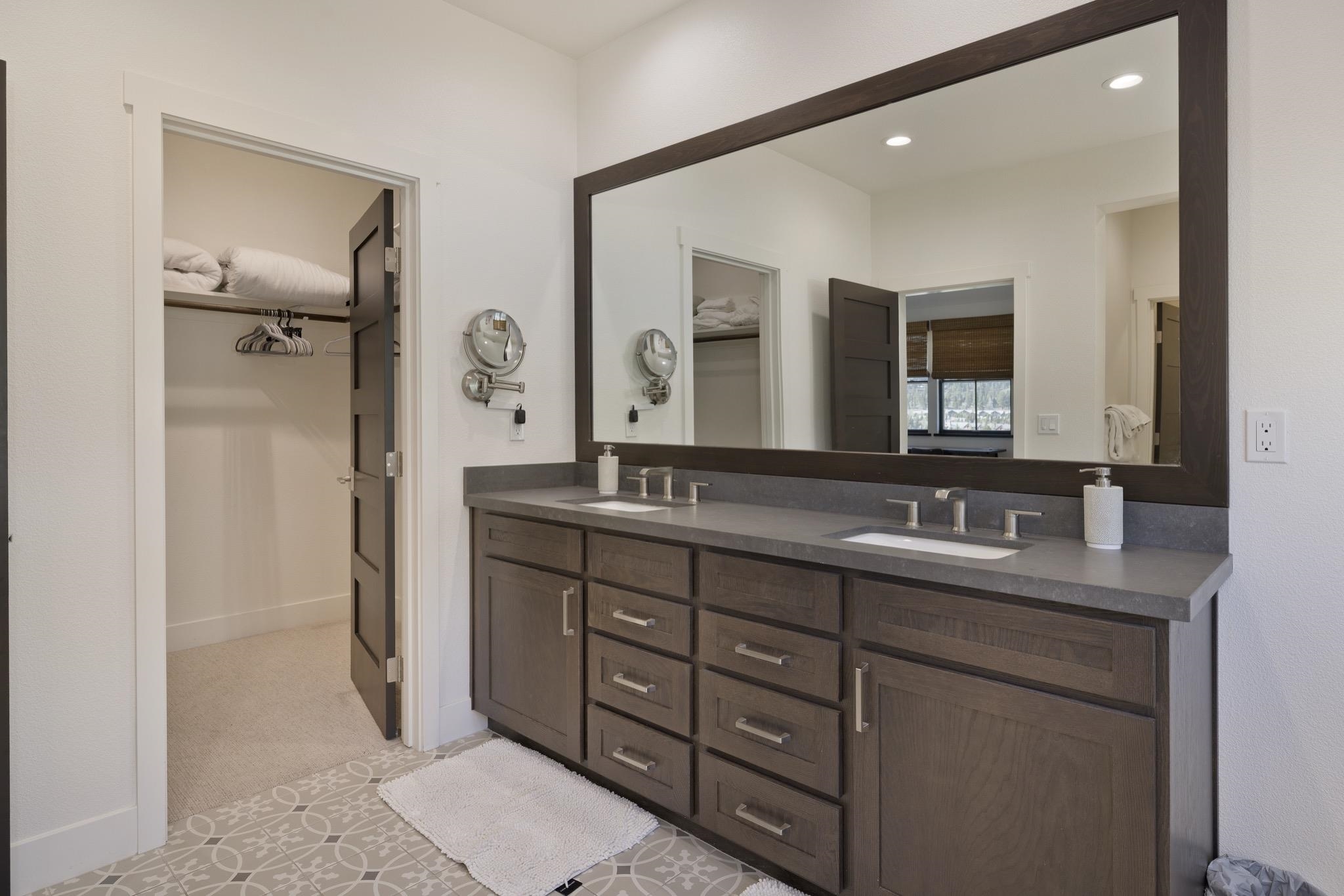 1350 Timber Creek Road, Unit 1350 Mammoth Lakes, CA 93546 - Photo 32 of 55