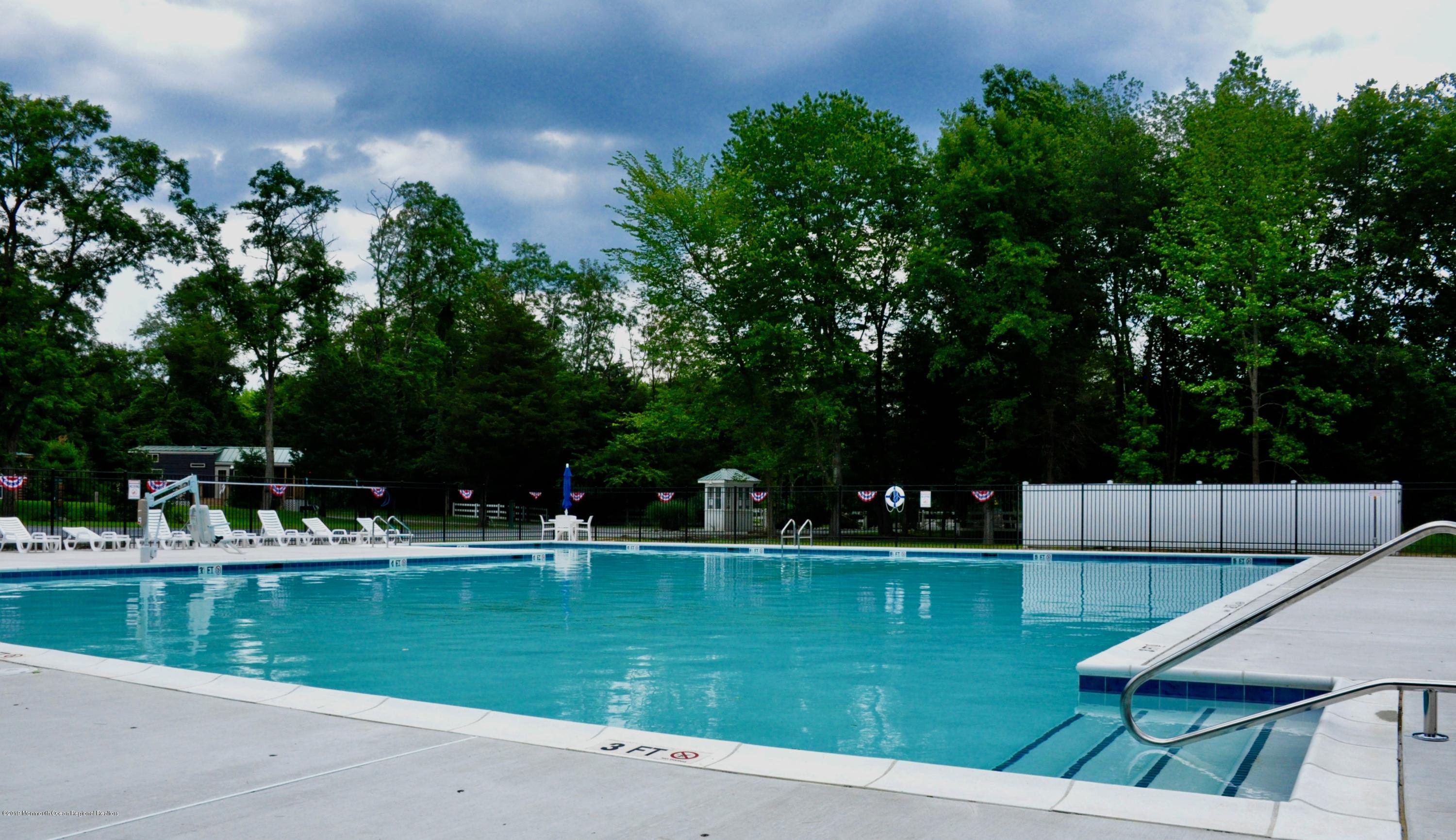 724 Route 537 Cream Ridge, Unit 69 Cream Ridge, NJ 08514 - Photo 19 of 21 Pool