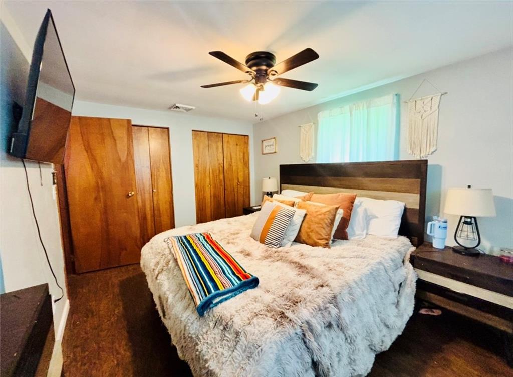 87 McMichael Road Carnegie, PA 15106 - Photo 6 of 20 a bedroom with bed and wooden floor