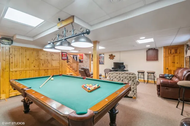 $374,900 | 18038 Whitman Lane, Lansing, IL 60438