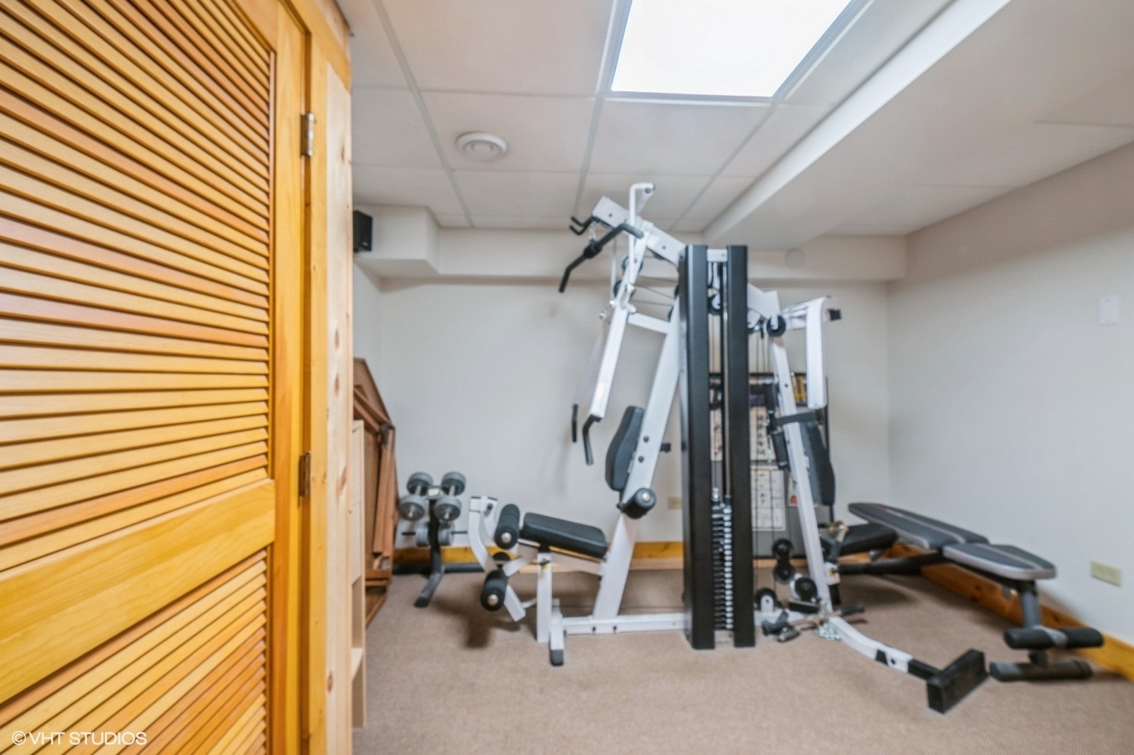18038 Whitman Lane Lansing, IL 60438 - Photo 17 of 20 a view of a room with gym equipment