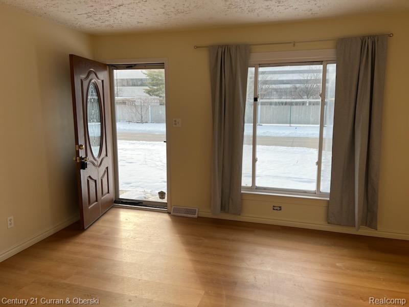 5921 Merrick Street Taylor, MI 48180 - Photo 7 of 11