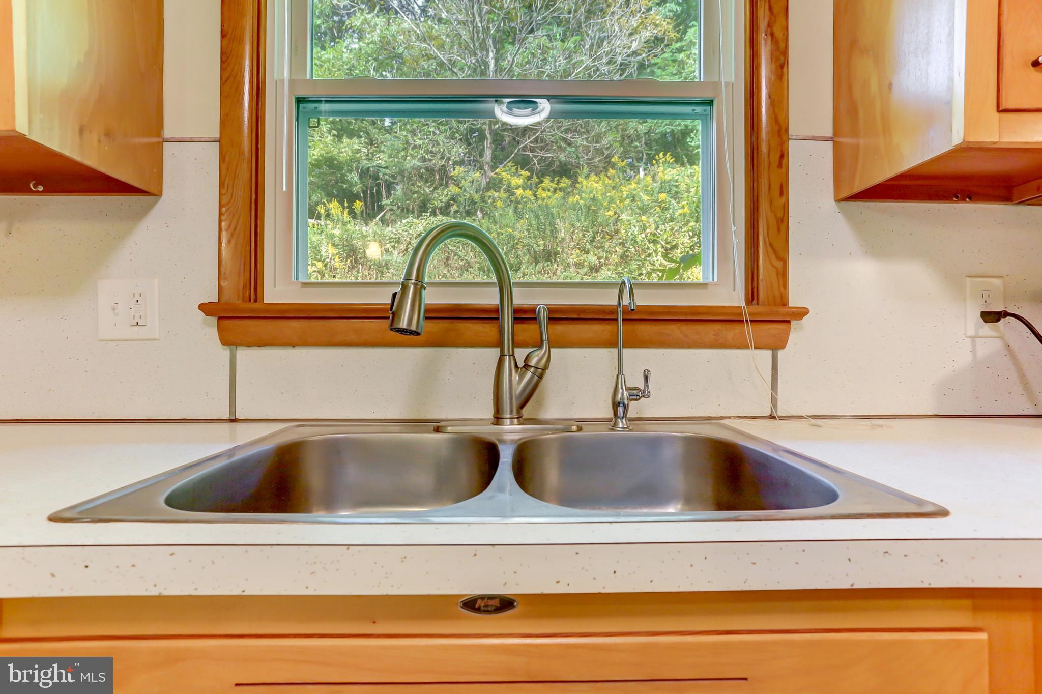 622 Lewisberry Road New Cumberland, PA 17070 - Photo 9 of 26 Gallery Image 9