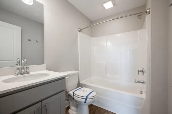 $1,725 | 2341 East 18th Street, Chattanooga, TN 37404