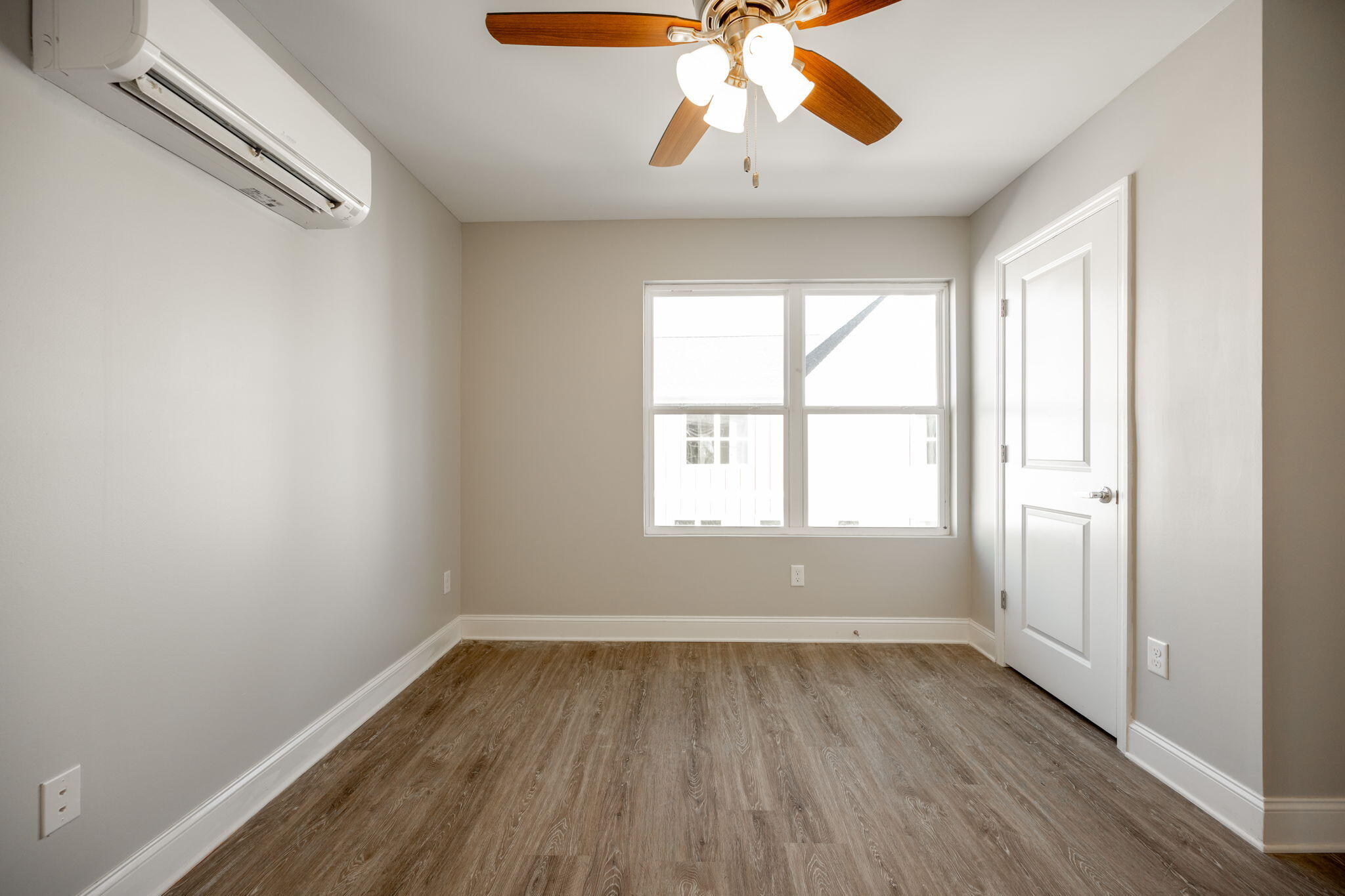 2341 East 18th Street Chattanooga, TN 37404 - Photo 15 of 30 15-web-or-mls-DSC_3433