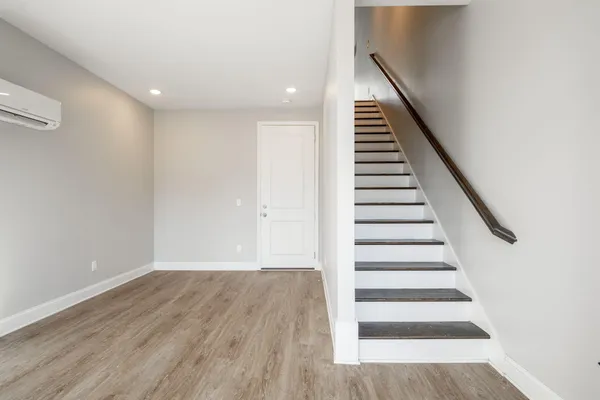 $1,725 | 2341 East 18th Street, Chattanooga, TN 37404