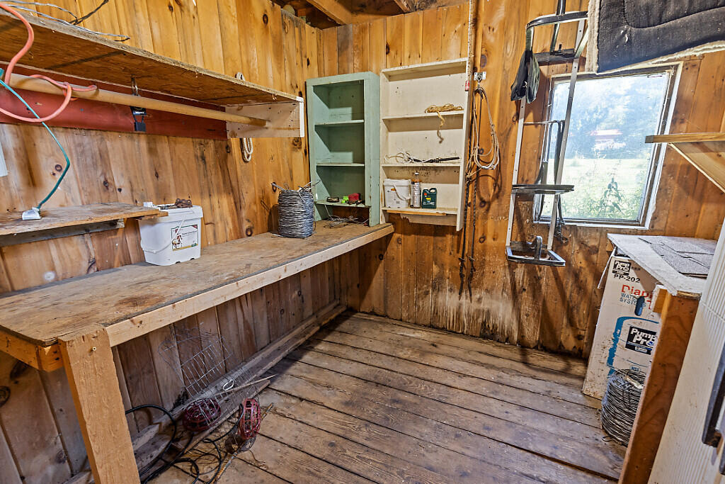 429 Sturtevant Hill Road Readfield, ME 04355 - Photo 19 of 89 19_BP5A0168_DxO_mls