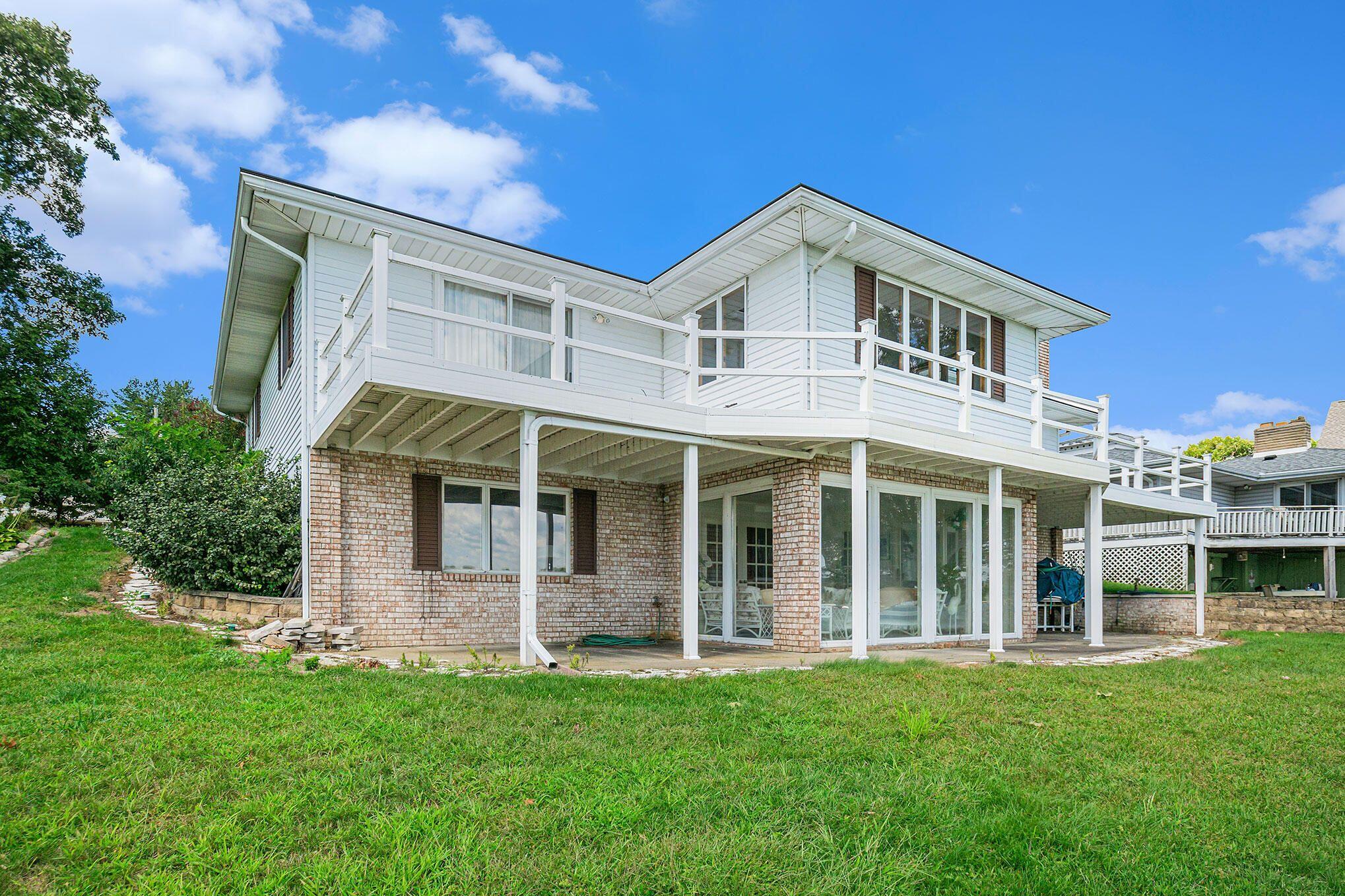 70421 Hilltop Road Union, MI 49130 - Photo 2 of 7 20220901185340281173000000-o