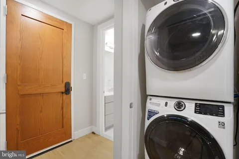 $939,000 | 801 North Fairfax Street, Unit 421, Alexandria, VA 22314