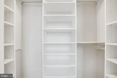 $939,000 | 801 North Fairfax Street, Unit 421, Alexandria, VA 22314