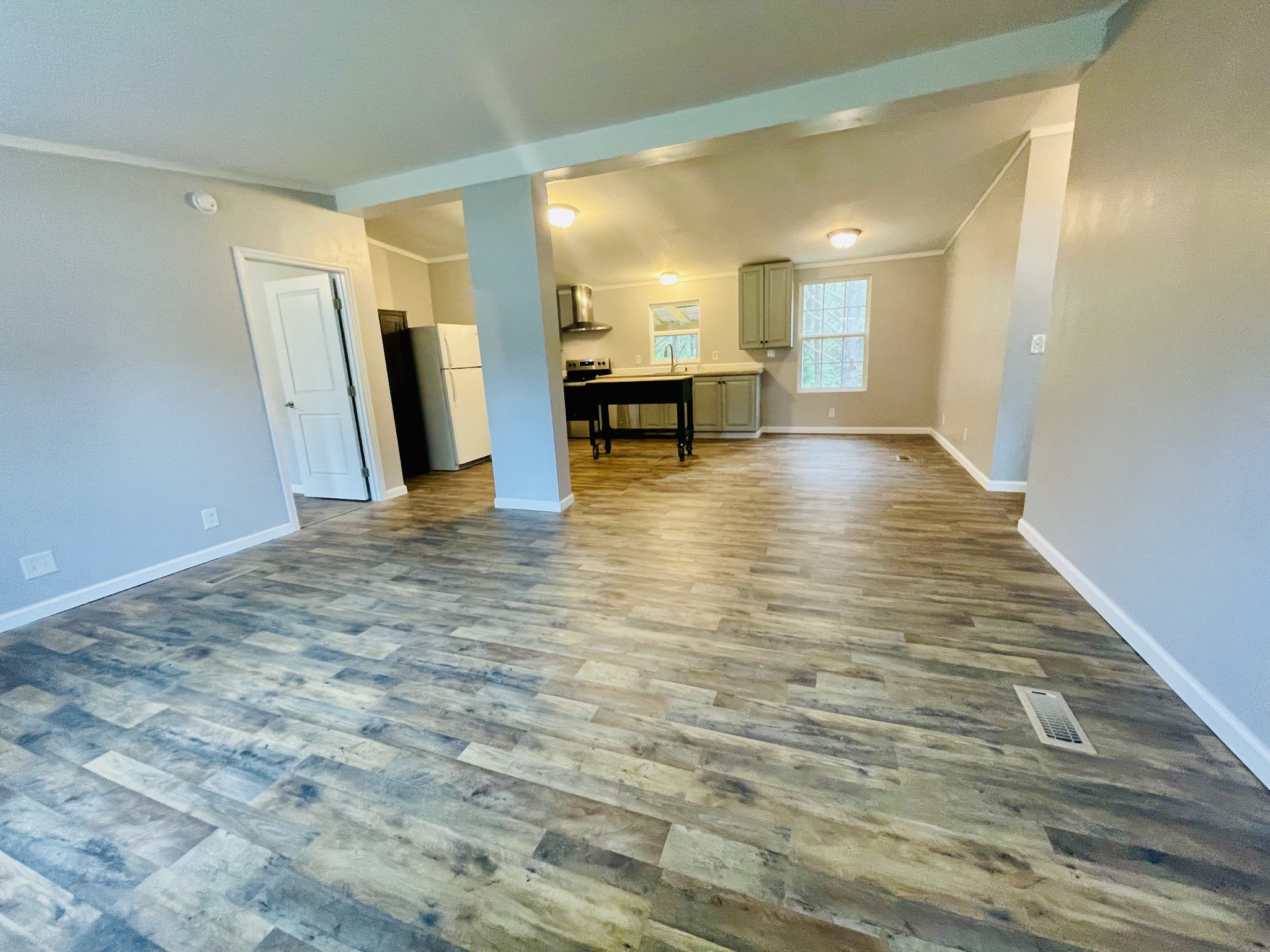 174 Reeves Road Hohenwald, TN 38462 - Photo 6 of 12 Gallery Image 6