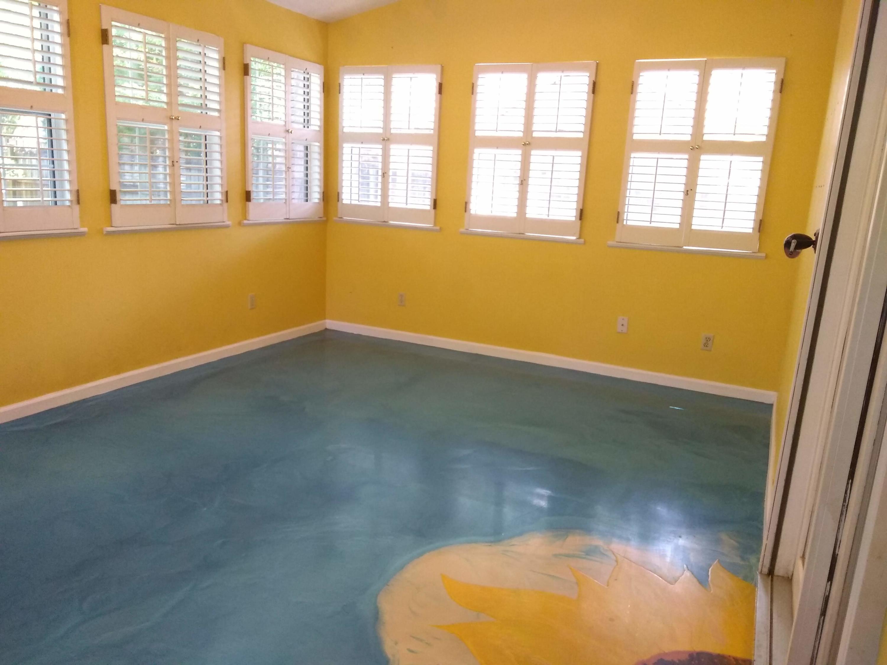124 Old Saybrook Road North Charleston, SC 29418 - Photo 12 of 12 Sunroom