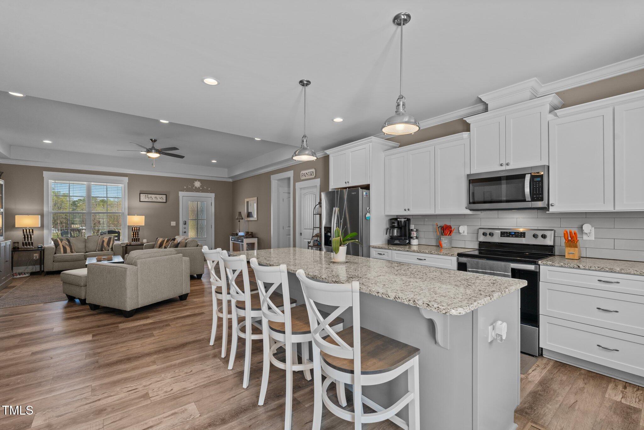 511 McArthur Road Broadway, NC 27505 - Photo 18 of 48 Kitchen
