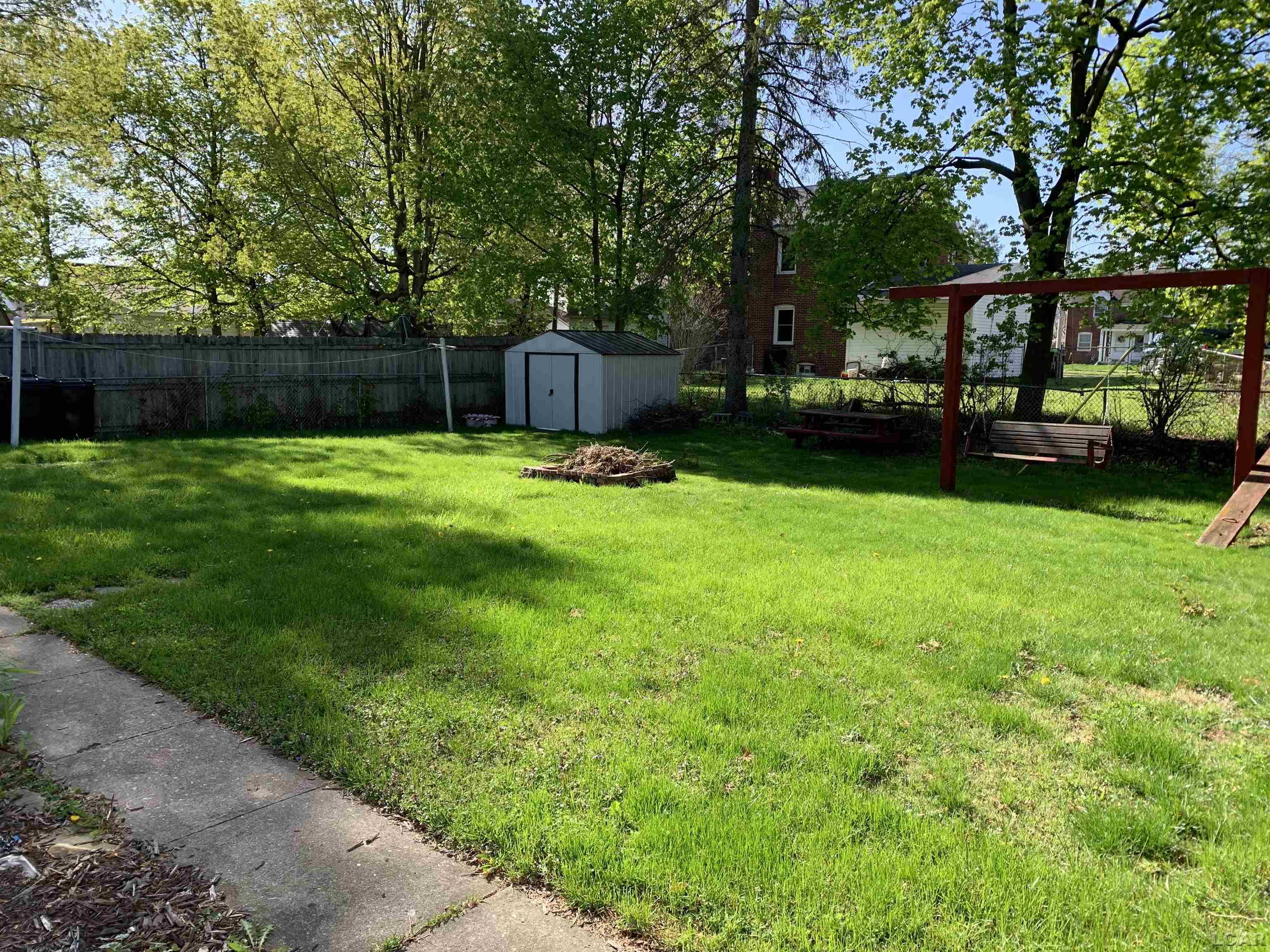 709 Loveland Road Adrian, MI 49221 - Photo 22 of 24