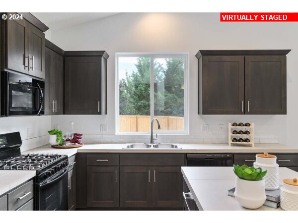 10532 Southeast Reverent Road, Unit 314 Happy Valley, OR 97086 - Photo 13 of 20 Gallery Image 13