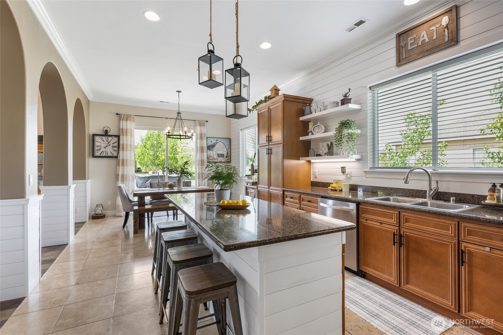 3132 H Road Northeast Moses Lake, WA 98837 - Photo 14 of 40 Gallery Image 14