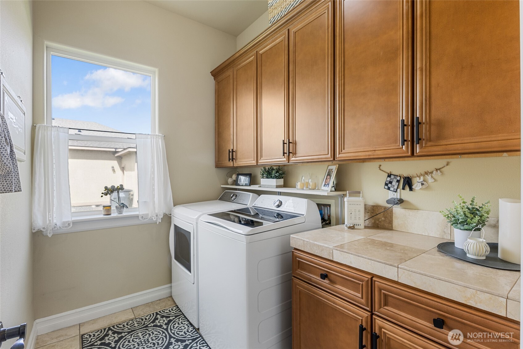 3132 H Road Northeast Moses Lake, WA 98837 - Photo 27 of 40 Gallery Image 27