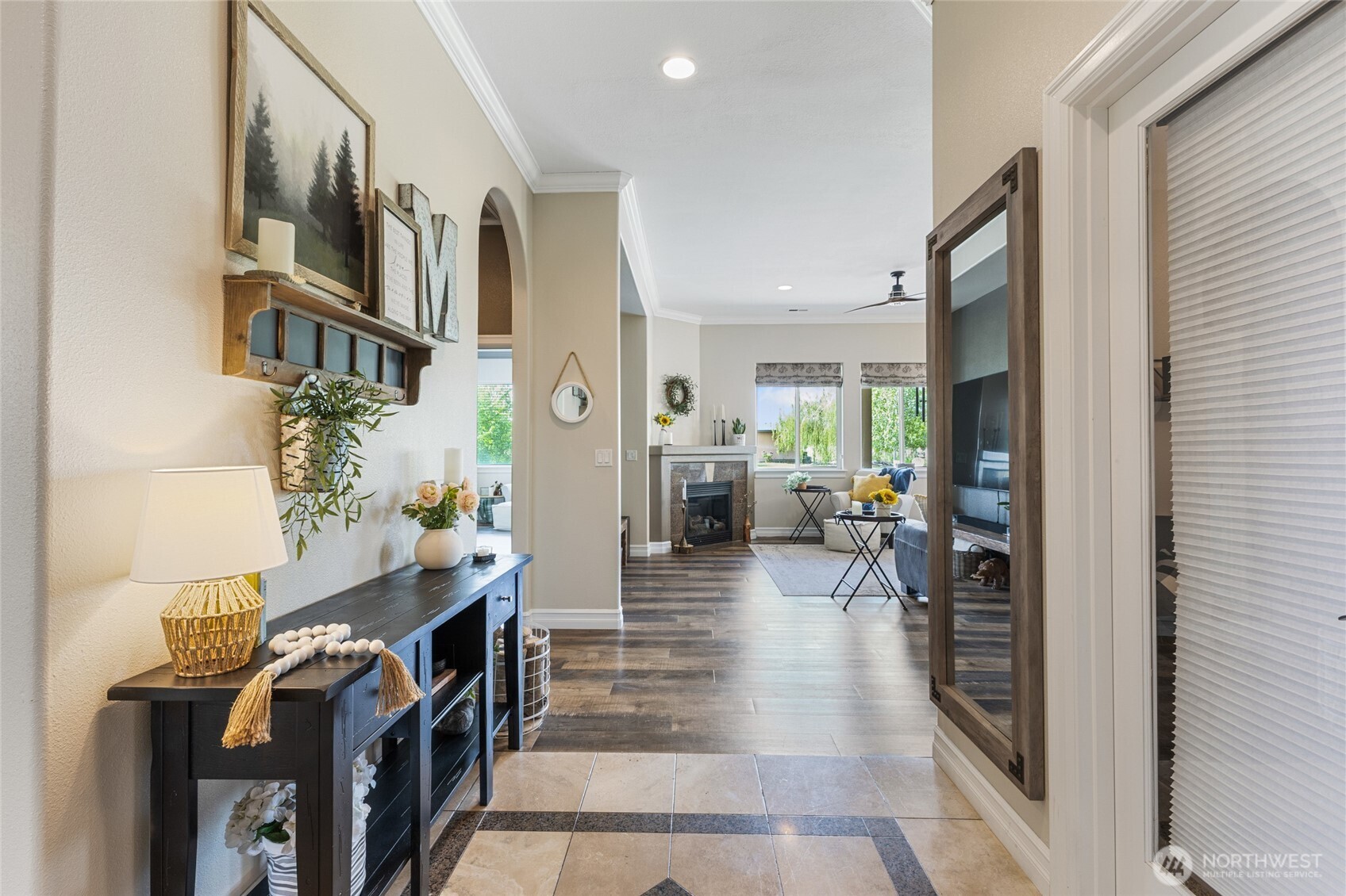 3132 H Road Northeast Moses Lake, WA 98837 - Photo 4 of 40 Gallery Image 4