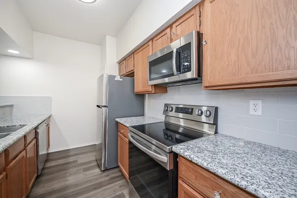 $1,850 | 338 Wilcrest Drive, Unit 338, Houston, TX 77042