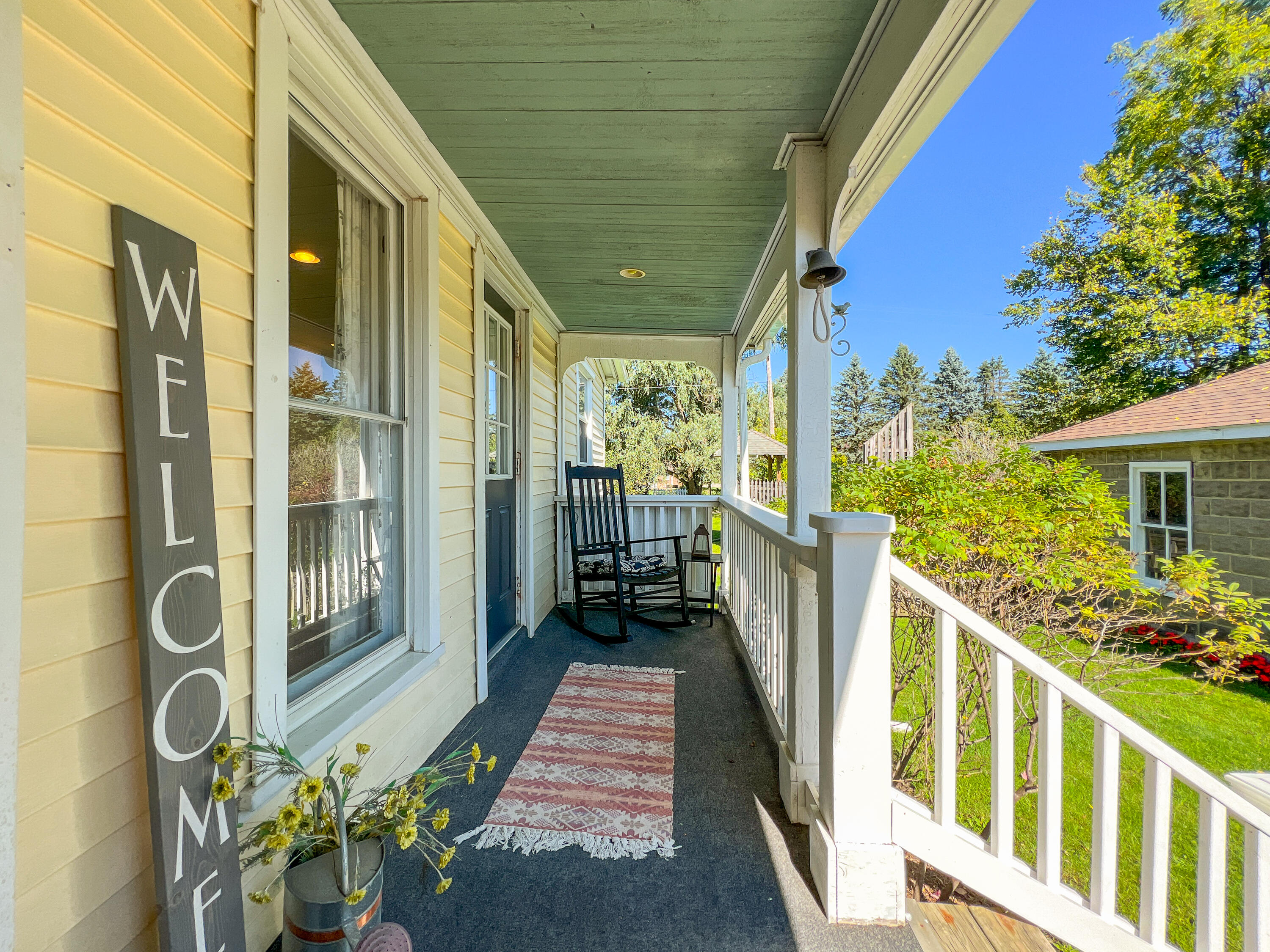 1451 Bogie Lake Road White Lake, MI 48383 - Photo 5 of 40 Porch