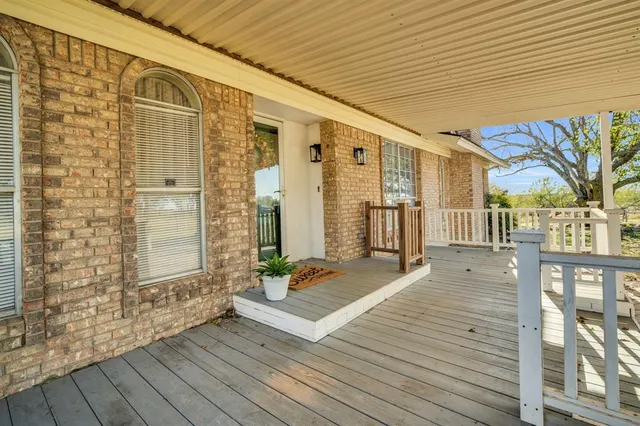 a view of a patio outdoor space