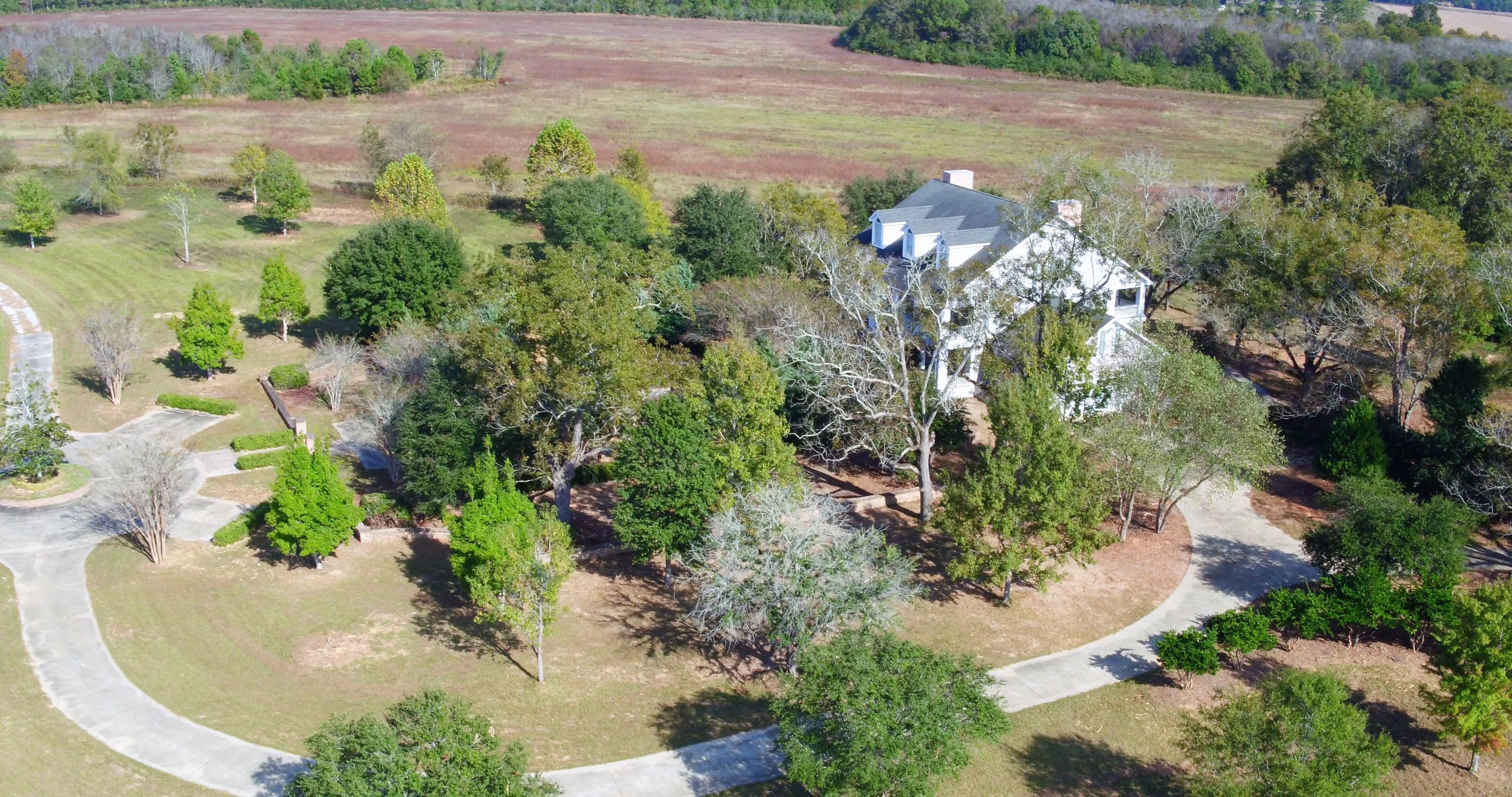 5437 Griffith Mill Road Baker, FL 32531 - Photo 62 of 100 an aerial view of a houses with yard
