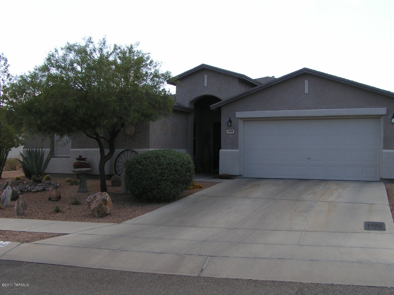 3404 South Desert Echo Road Tucson, AZ 85735 - Photo 2 of 14