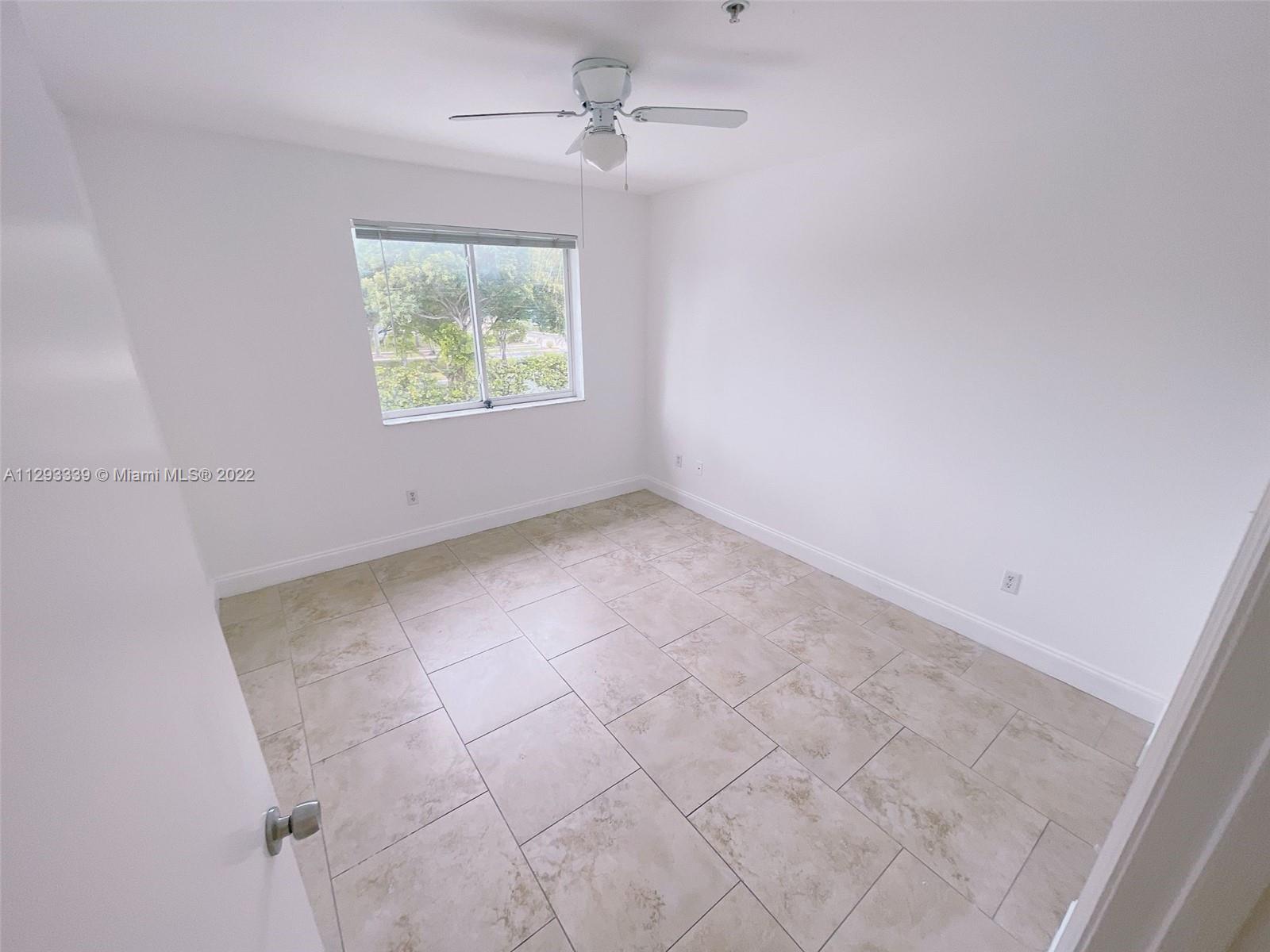 410 South Park Road, Unit 1307 Hollywood, FL 33021 - Photo 15 of 19 Gallery Image 15