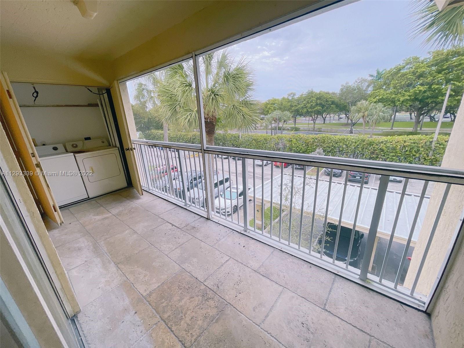 410 South Park Road, Unit 1307 Hollywood, FL 33021 - Photo 17 of 19 Gallery Image 17