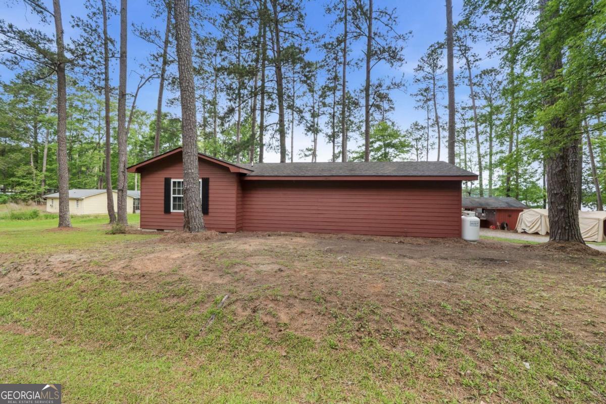 219 Collins Road Northwest Milledgeville, GA 31061 - Photo 4 of 38