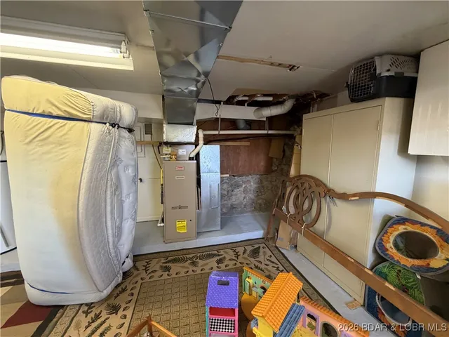 $249,999 | 25097 Old Sante Fe Road, Versailles, MO 65084