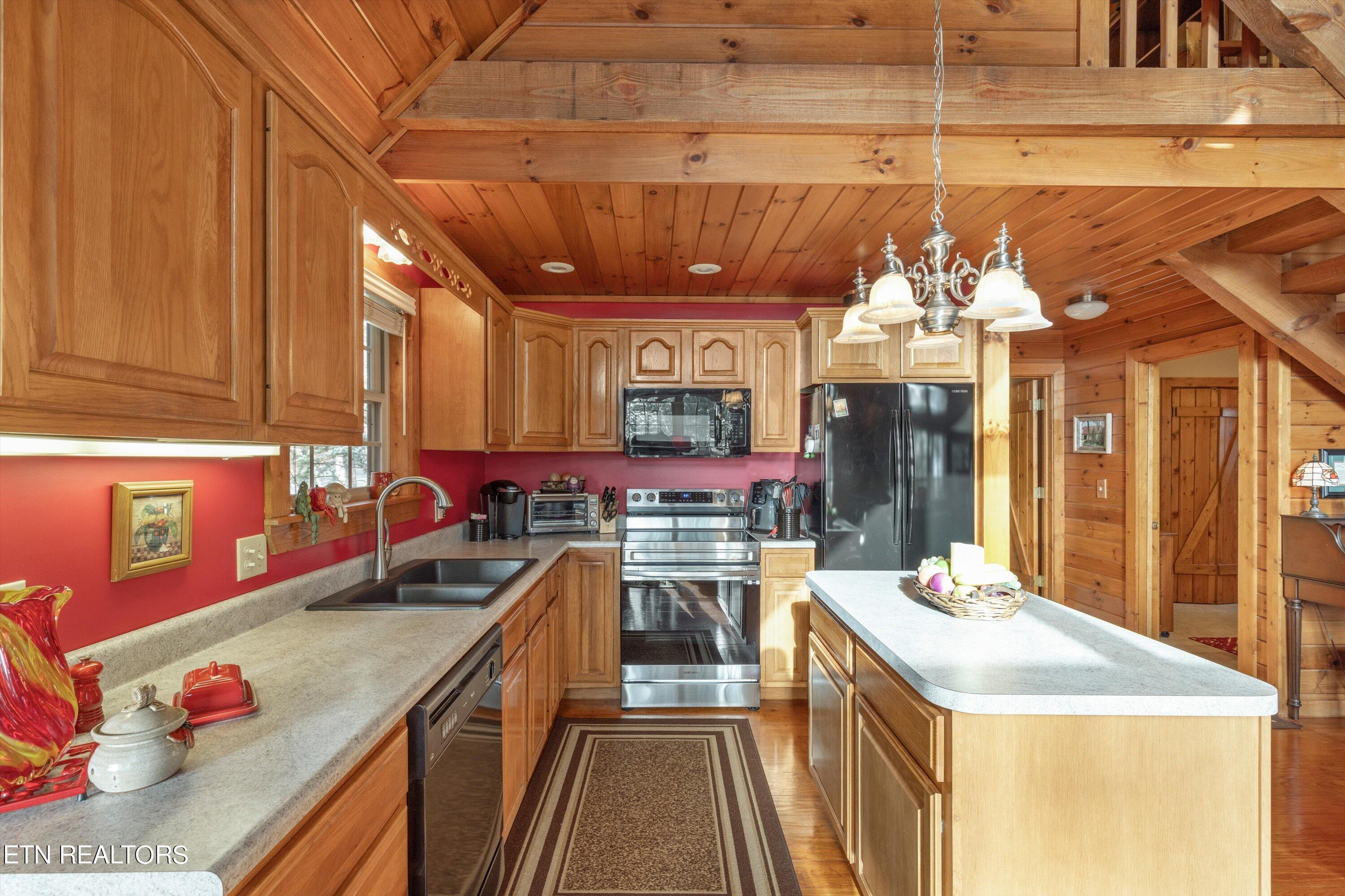 534 Nathans Nook Road Townsend, TN 37882 - Photo 13 of 44 13-534NathansNookRd09