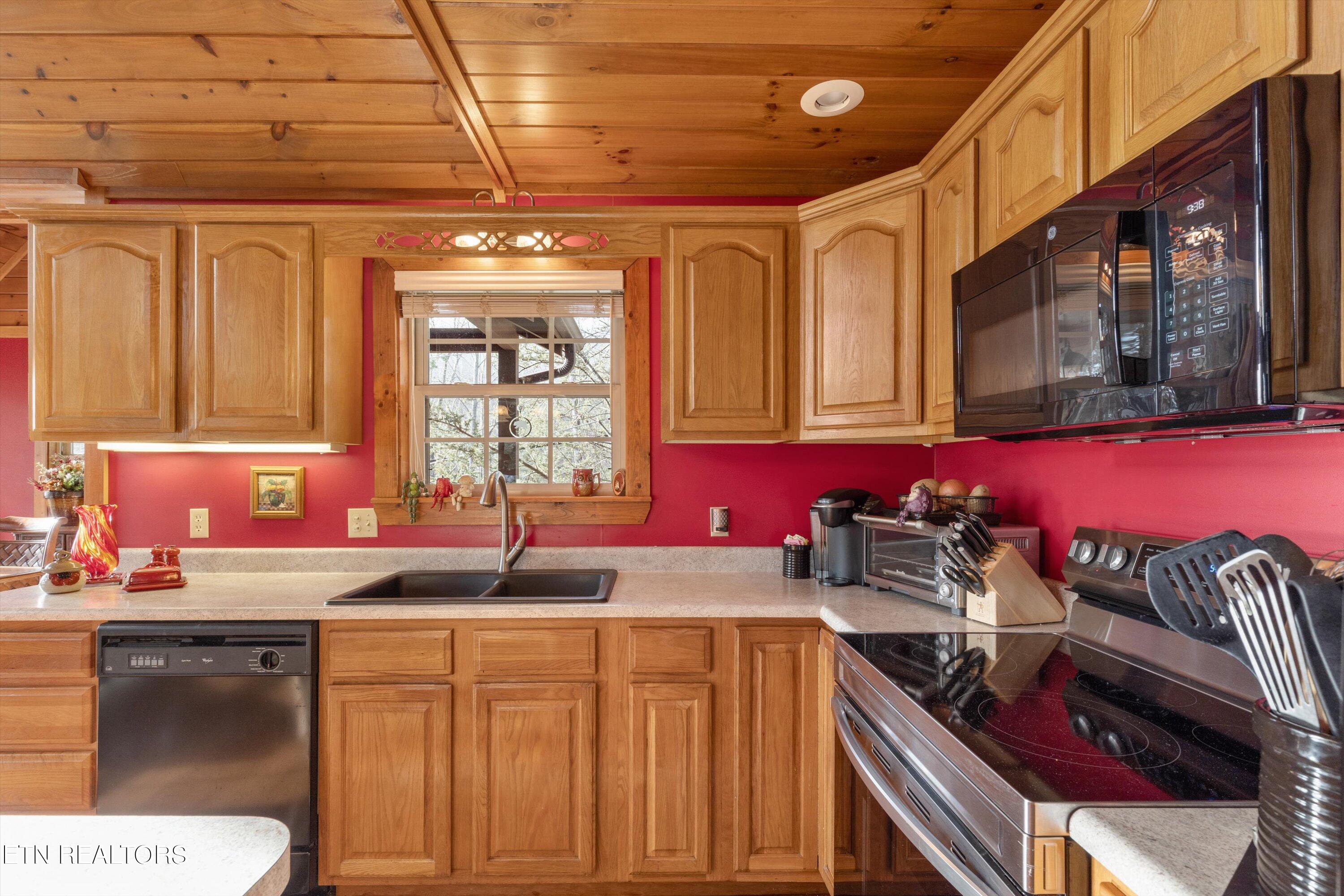 534 Nathans Nook Road Townsend, TN 37882 - Photo 15 of 44 15-534NathansNookRd11