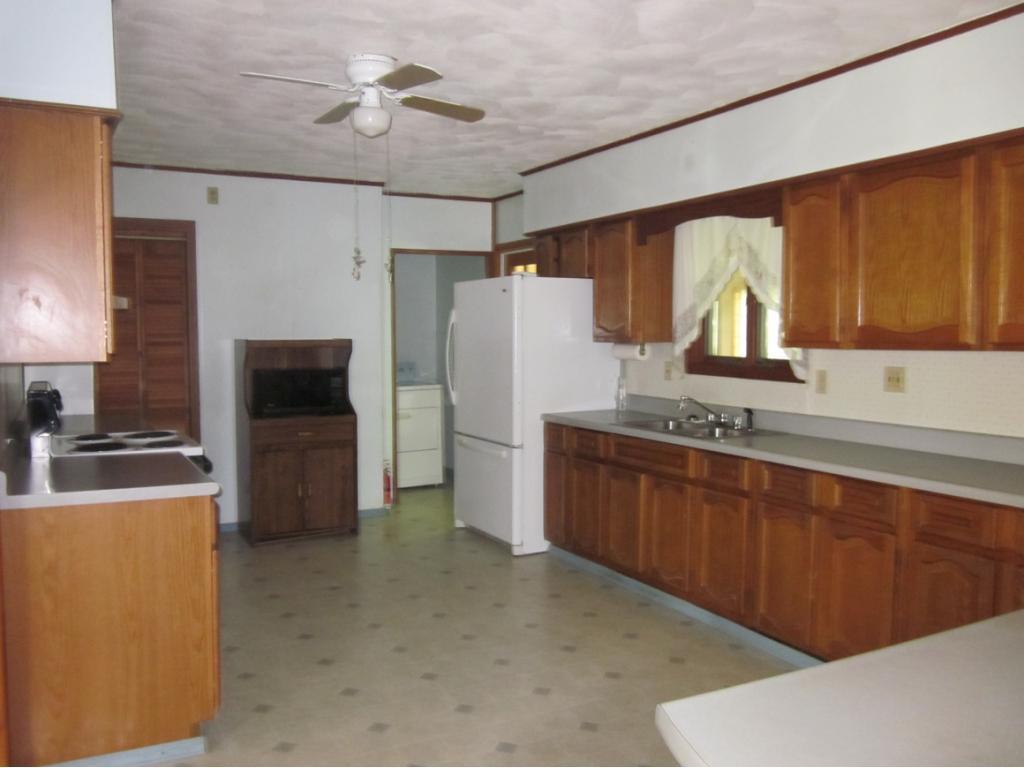 257 Foster Road Vestal, NY 13850 - Photo 8 of 17 Gallery Image 8