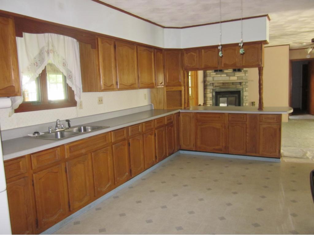 257 Foster Road Vestal, NY 13850 - Photo 9 of 17 Gallery Image 9