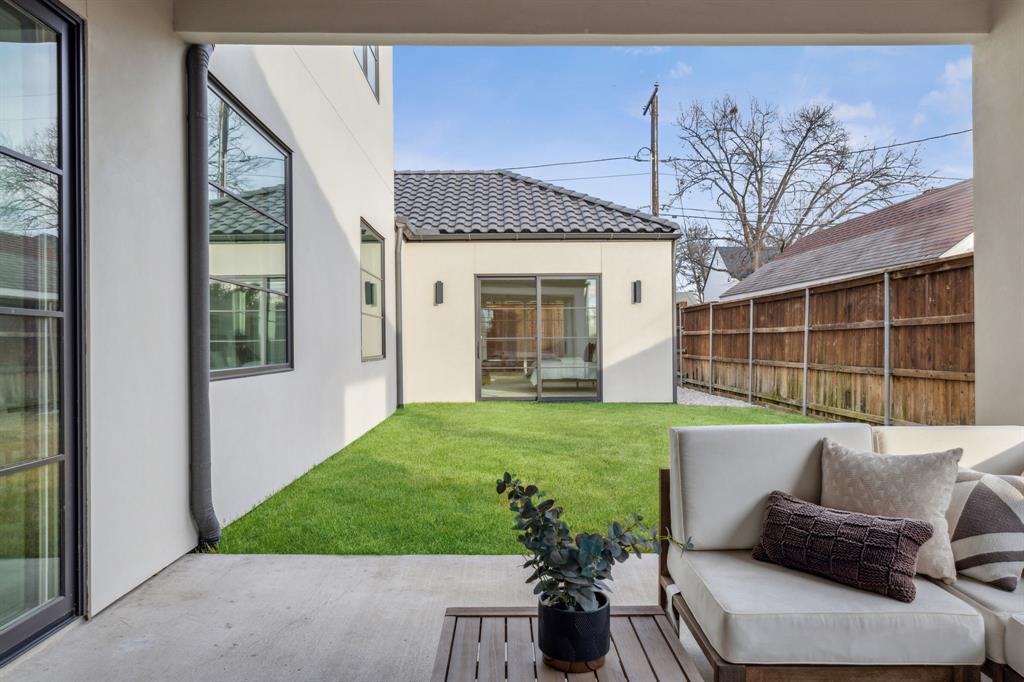 7526 Kenwell Street Dallas, TX 75209 - Photo 16 of 16