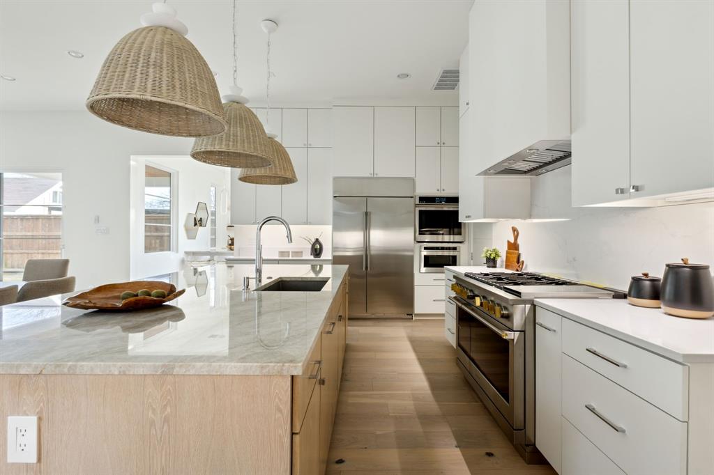 7526 Kenwell Street Dallas, TX 75209 - Photo 6 of 16