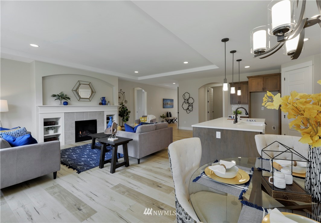 7729 Connells Prairie Road Bonney Lake, WA 98391 - Photo 3 of 11 Gallery Image 3
