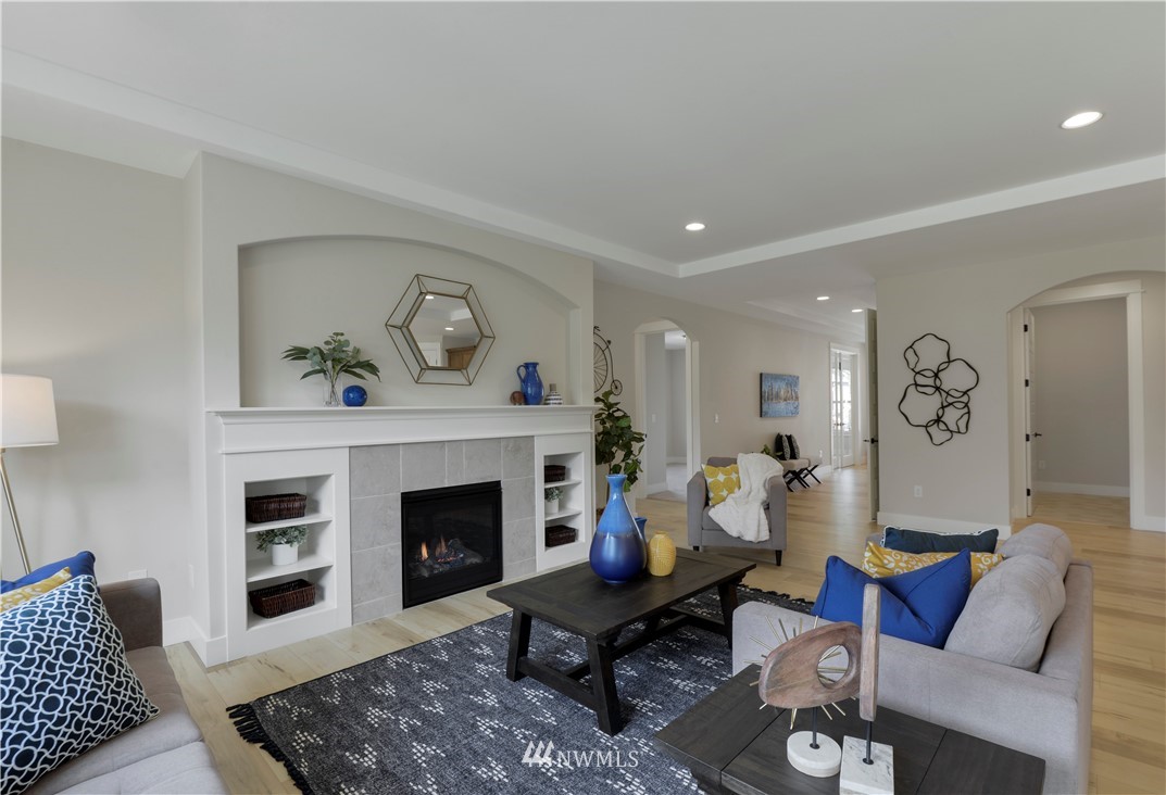 7729 Connells Prairie Road Bonney Lake, WA 98391 - Photo 4 of 11 Gallery Image 4