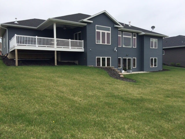 2242 Antler Ridge Drive Dubuque, IA 52002 - Photo 22 of 25 Gallery Image 22