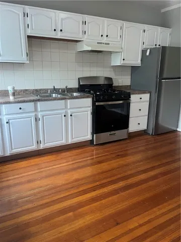 $2,400 | 407 Morris Avenue, Unit 3, Providence, RI 02906